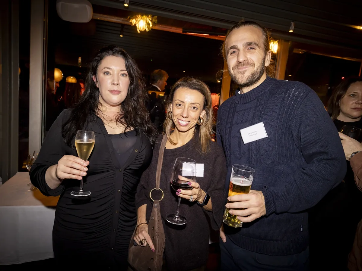 25 Nov12 2121 SEB1 R8 A3818