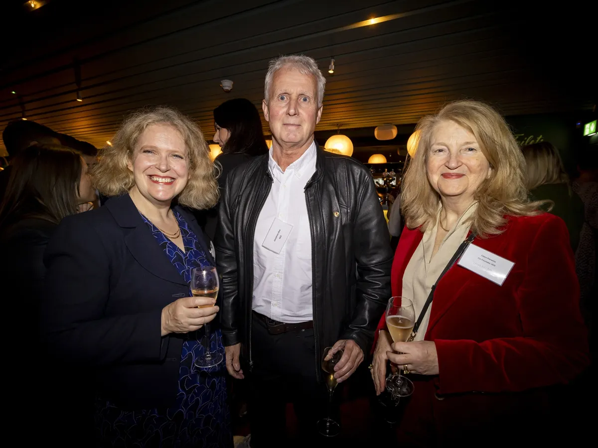 25 Nov12 2033 SEB1 R8 A3766