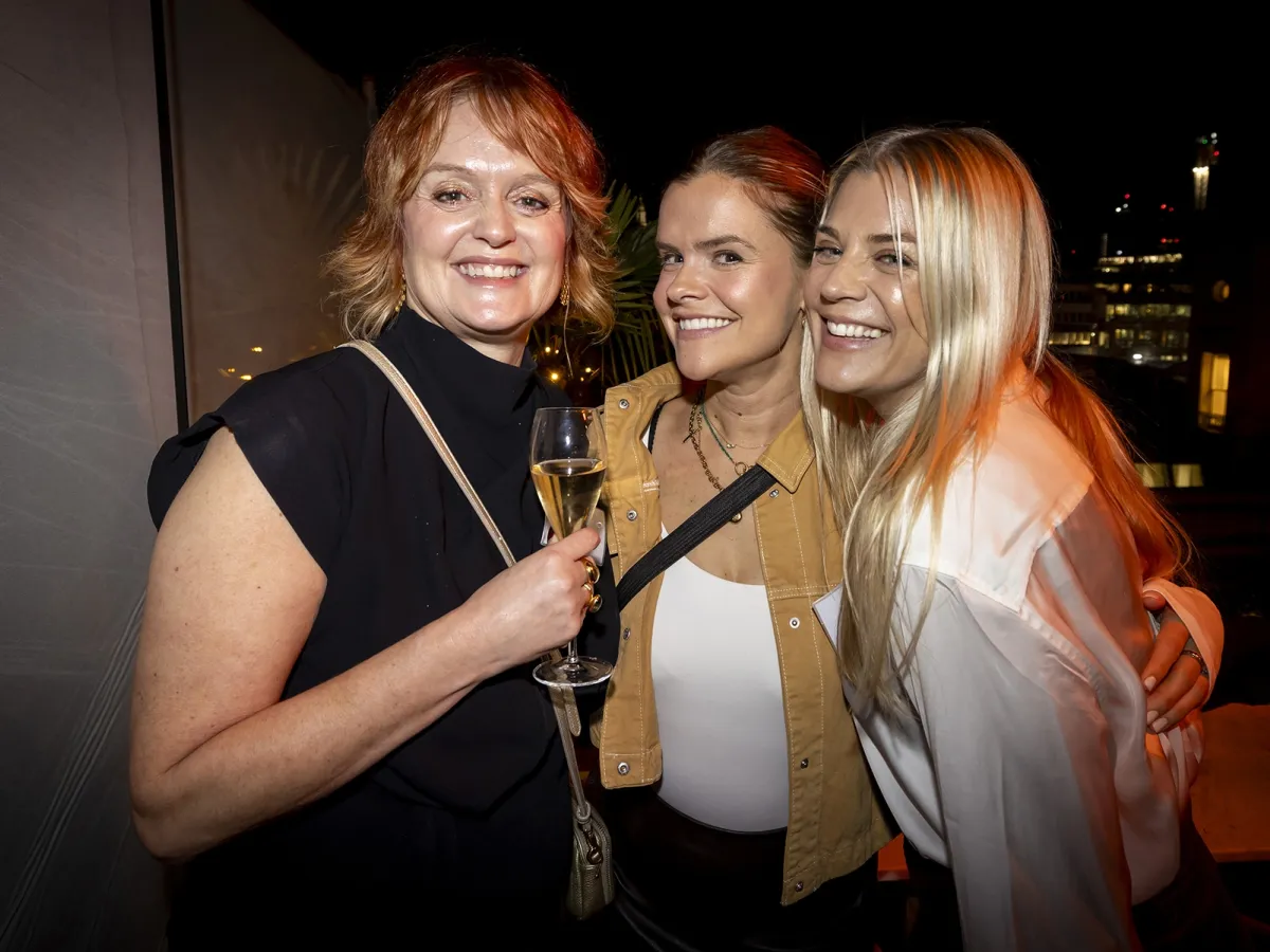 25 Nov12 2016 SEB1 R8 A3742