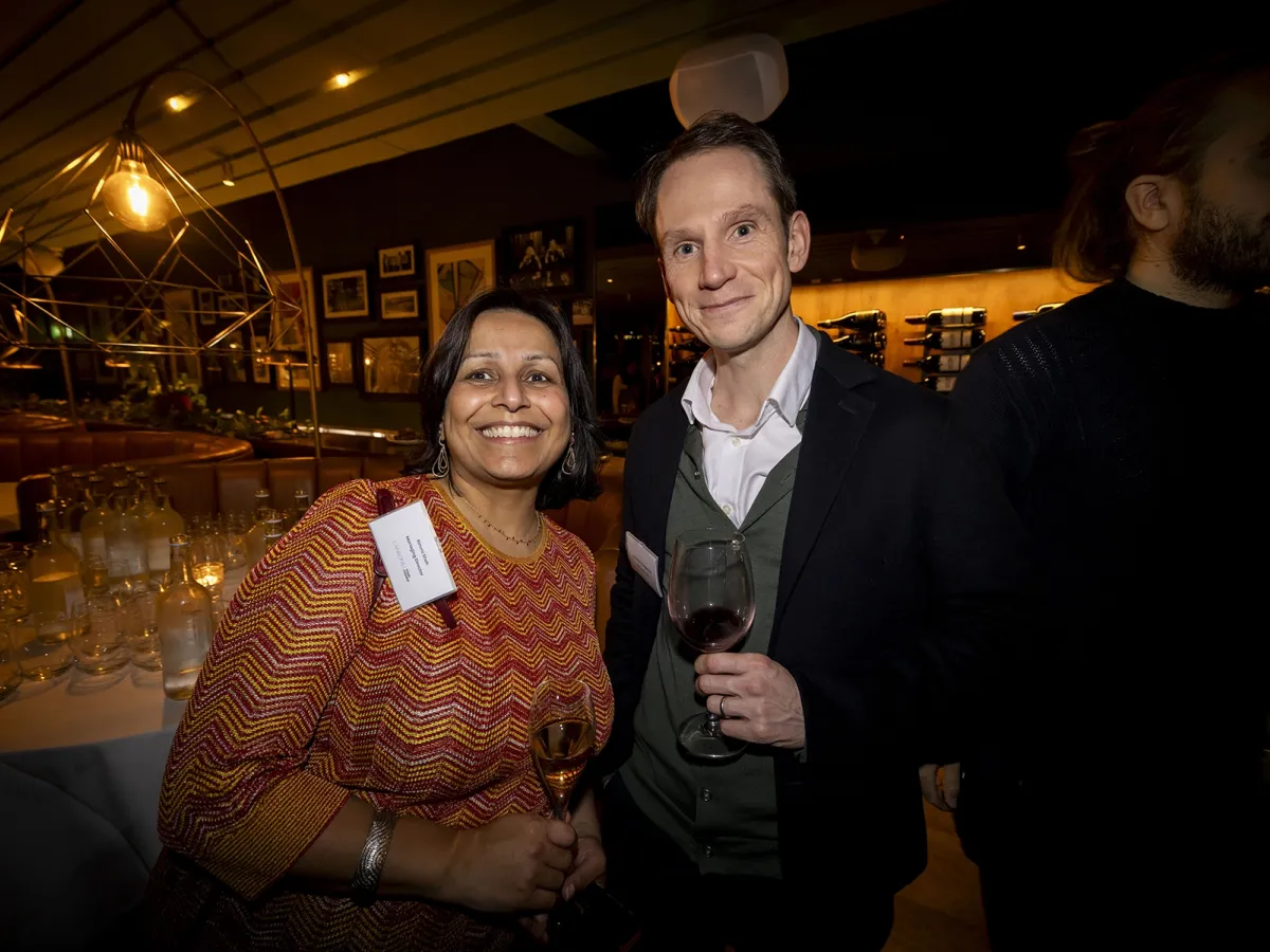 25 Nov12 2007 SEB1 R8 A3729