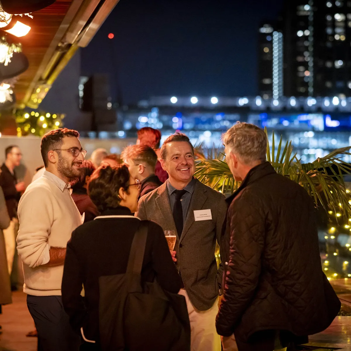 25 Nov12 2002 SEB5 G6 A8889