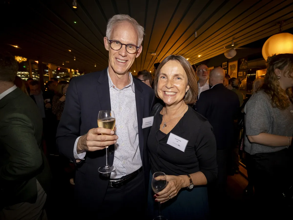 25 Nov12 1945 SEB1 R8 A3702