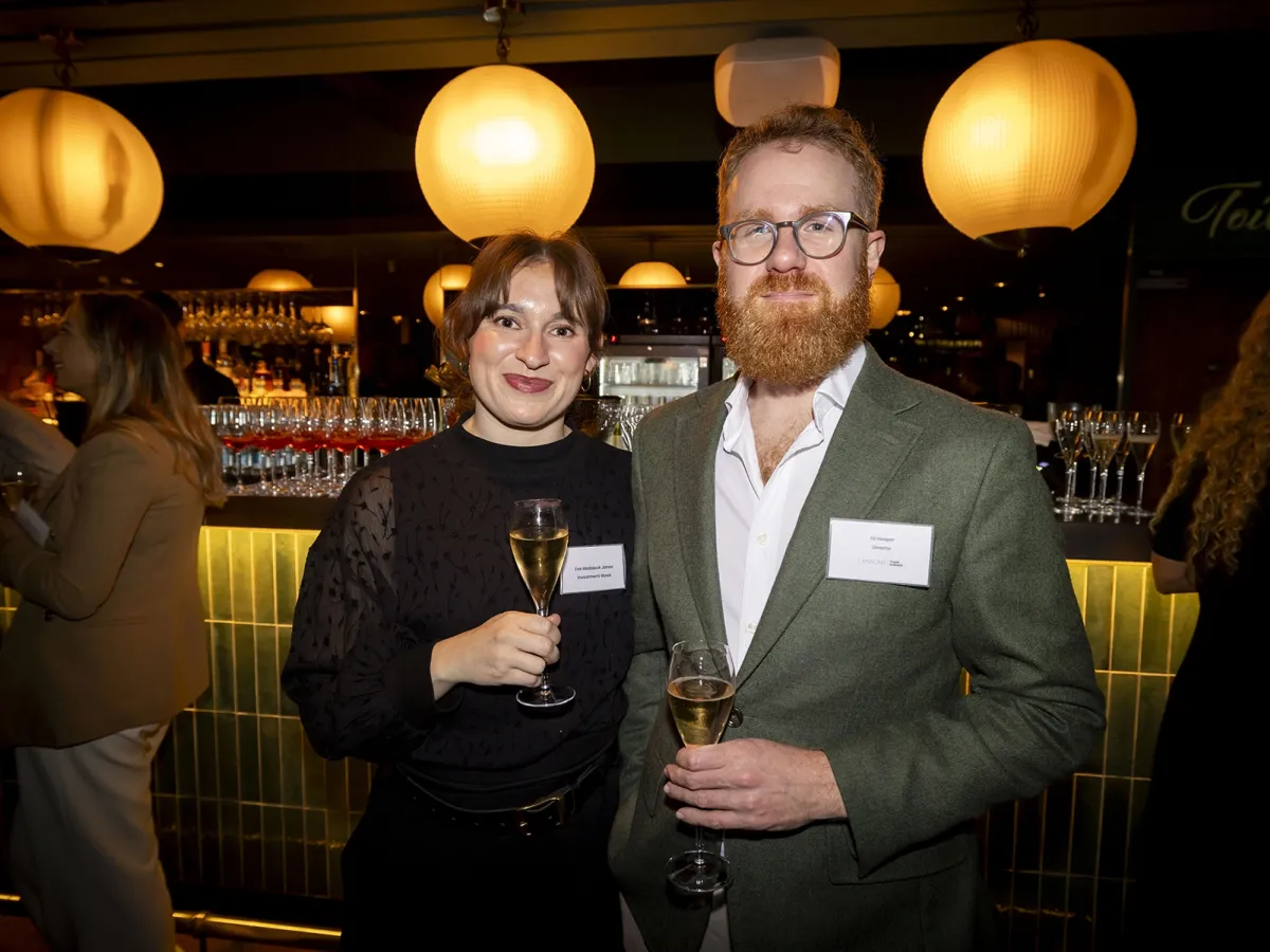 25 Nov12 1932 SEB1 R8 A3674